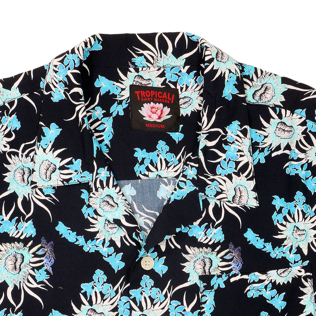 TROPICALI Short Sleeve 1-Pocket Flat Collar Hawaiian Shirt - Old Blue Flower